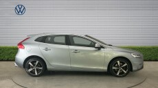 Volvo V40 T2 [122] R DESIGN Nav Plus 5dr Petrol Hatchback